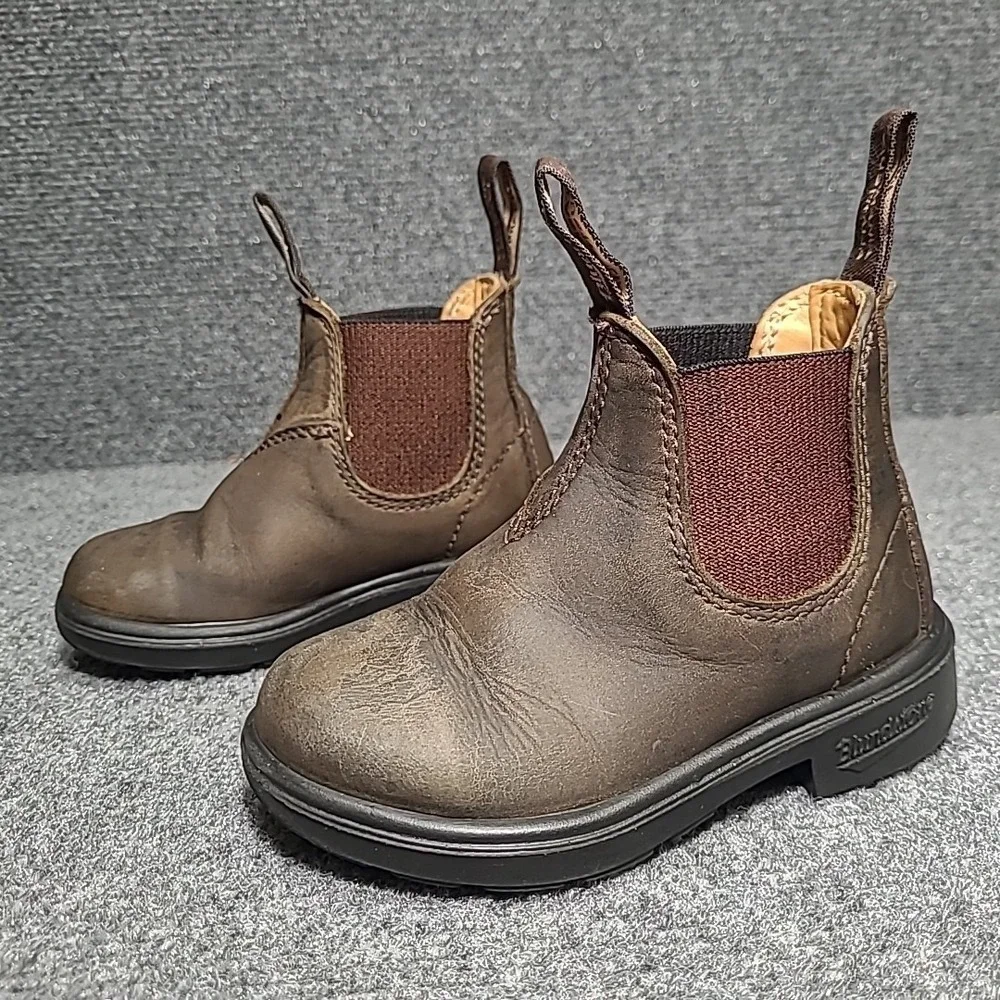Blundstone Kids Brown Chelsea Boots with Dark Brown Elastic